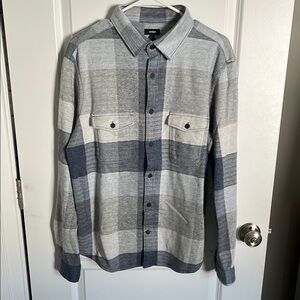 NWT Express Gray and White Checkered Shirt